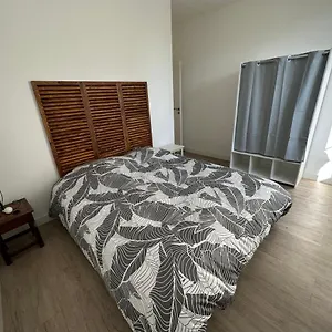  Appartement En Pierres France
